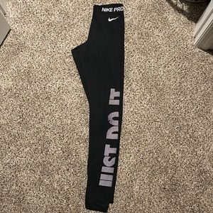 Nike leggings DRI-FIT size small